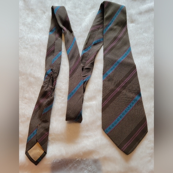 Authentic Vintage Gucci Necktie 100% Silk Tie Brown Rare Luxury Read Desc - Picture 3 of 15
